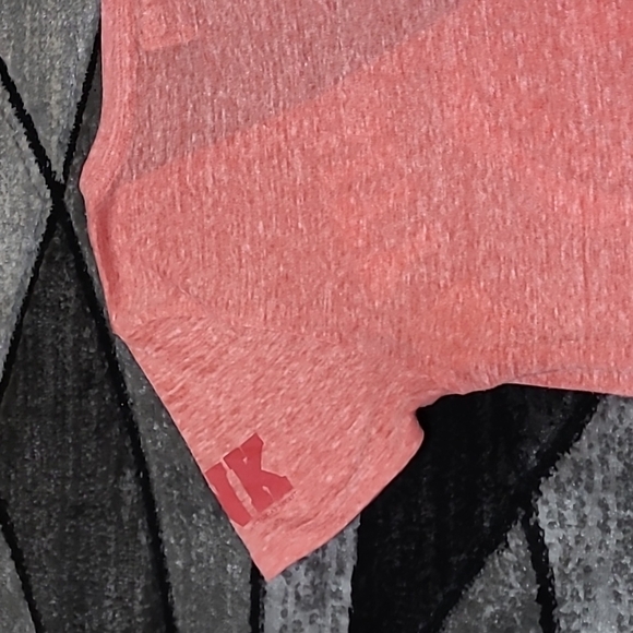 VS PINK 2011 NEBRASKA LOGO V-NECK TEE-SHIRT - Picture 11 of 13